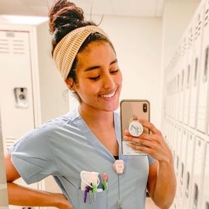 Meet your Posher, Alyssa